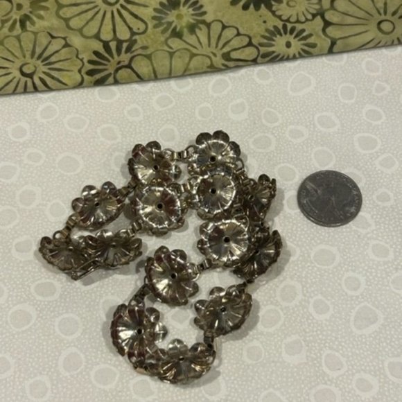 3-D Silver Metal Rose Flower Link Choker NECKLACE EARRINGS SET - Picture 9 of 11